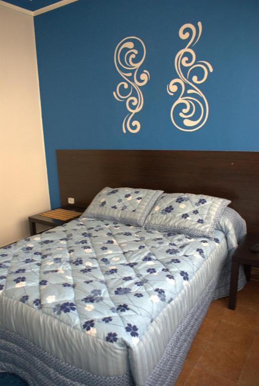 Pension El Parque Avilés Екстериор снимка